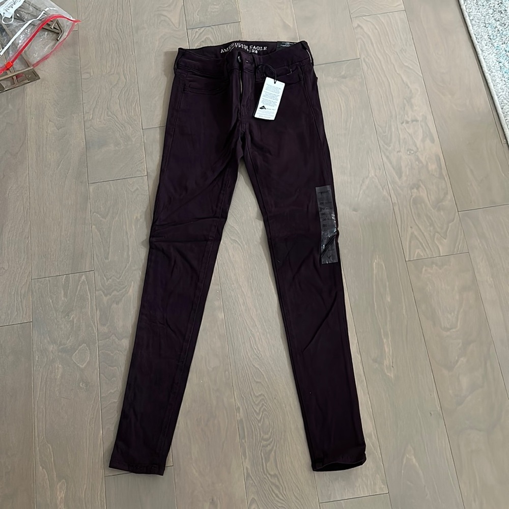 BNWT American eagle jeggings dark purple 00